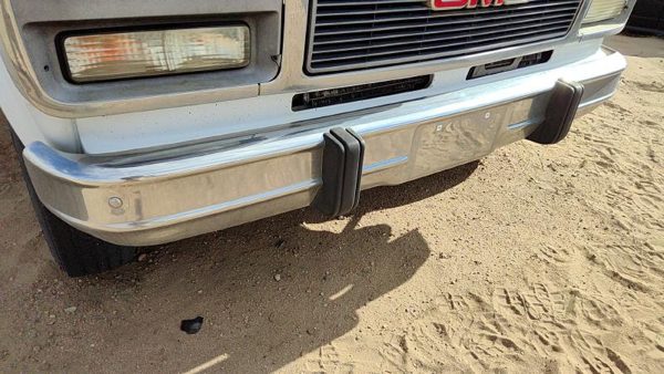 1992-1996 Gmc Van 3500 Front Bumper With Brackets Assembly Oem 15645294 — photo 6