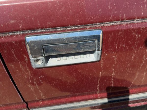 1985-1988 Nissan Maxima Passenger Right Front Outside Door Handle Oem — photo 4