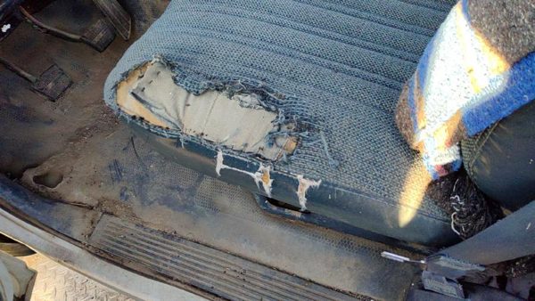1993 GMC Sierra Front Seat Blue — photo 7
