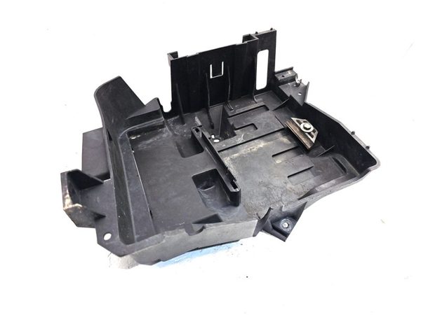 05-07 Pontiac G6 Complete Battery Box Mount Tray With Hold Down Oem 2.4L 3.5L — photo 5