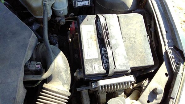 05-07 Pontiac G6 Complete Battery Box Mount Tray With Hold Down Oem 2.4L 3.5L — photo 3