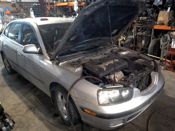2001 Hyundai Elantra — vehicle photo 1