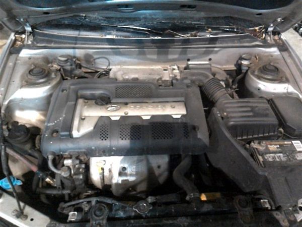 2001 Hyundai Elantra — vehicle photo 2