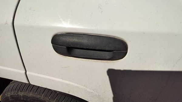 2002-2009 Gmc Envoy Passenger Right Rear Outside Door Handle Oem Back 15811367 — photo 2