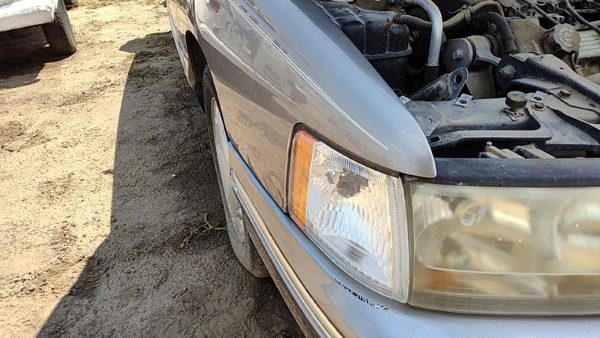 1997-1999 Cadillac Deville Passenger Right Front Fender Oem 46A Beige 88890006 — photo 2