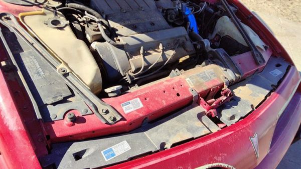 1993 Pontiac Grand Prix Radiator Support — photo 2