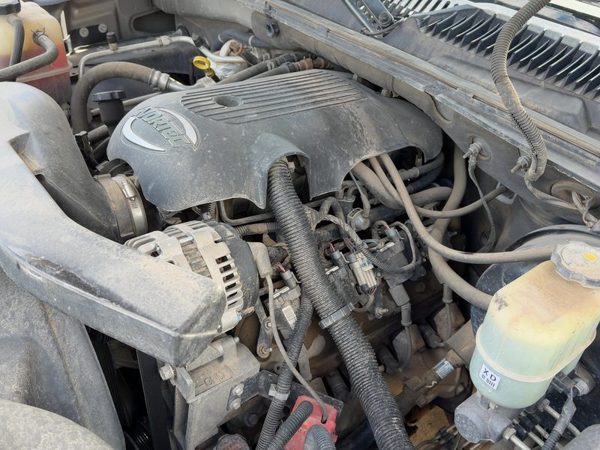 2001 Suburban 1500 Engine Assembly/motor 5.3L — photo 4