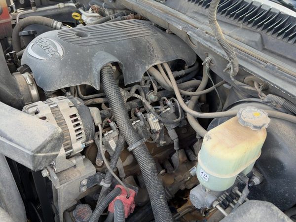 2001 Suburban 1500 Engine Assembly/motor 5.3L — photo 3
