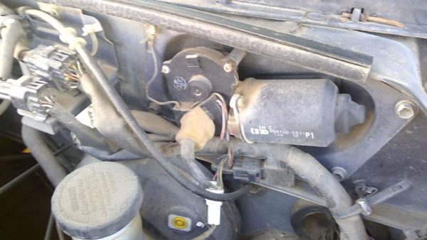 1989-1998 Geo Tracker Windshield Wiper Motor Oem 96068324 — photo 6