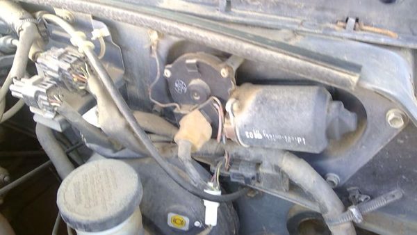 1989-1998 Geo Tracker Windshield Wiper Motor Oem 96068324 — photo 3