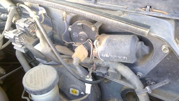 1989-1998 Geo Tracker Windshield Wiper Motor Oem 96068324 — photo 2