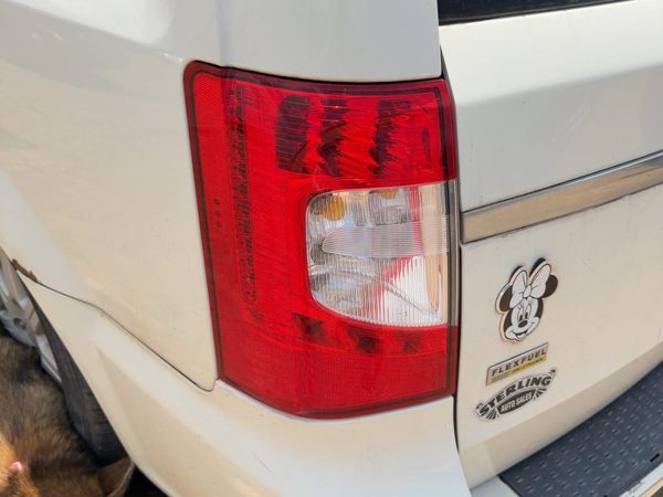 2011-2016 Chrysler Town & Country Driver Left Tail Light Brake Lamp Oem Rear — photo 2