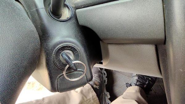 2005-2010 Chevy Cobalt Ignition Switch Assembly With Key Complete Electrical Oem — photo 1