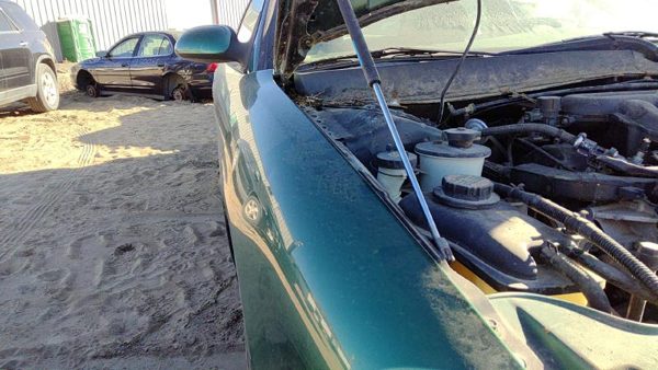 2000-2007 Ford Taurus Passenger Right Front Fender Oem Su Tropic Green — photo 3