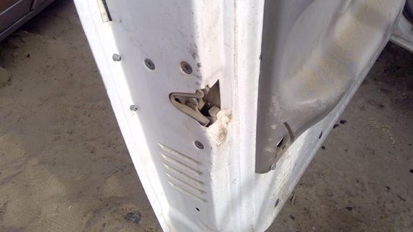 92-97 Ford F450 Driver Left Front Door Latch With Rods/Cables Oem — photo 2