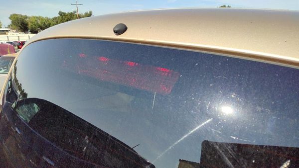 2006-2011 Chevy Hhr Third Brake Light Middle Lamp Oem — photo 2