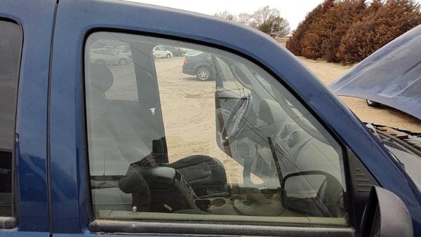 2002-2006 Jeep Liberty Passenger Right Front Side Window Door Glass Oem — photo 1