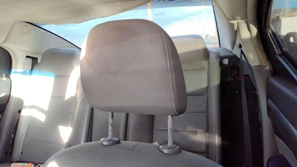 2008-2010 Dodge Charger Pair Of Front Headrests Oem Left Right Set Seat — photo 1
