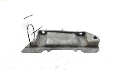 2001 Chrysler Pt Cruiser Transmission Mount Bracket Oem Bracket 2.4L At