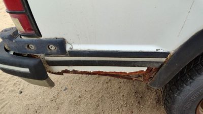 1991-1994 Chevy S10 Blazer Passenger Right Rear Moulding On Quarter Panel Oem