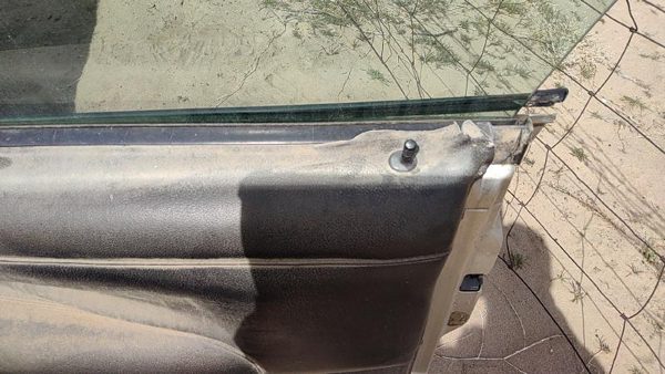 99-02 Cabrio Passenger Right Front Door Trim Panel With Switches Black — photo 6