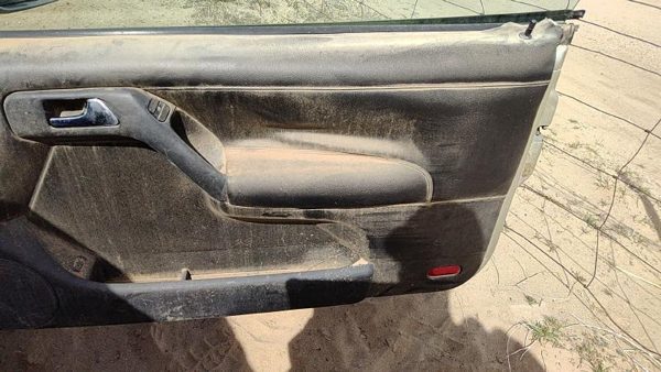 99-02 Cabrio Passenger Right Front Door Trim Panel With Switches Black — photo 9