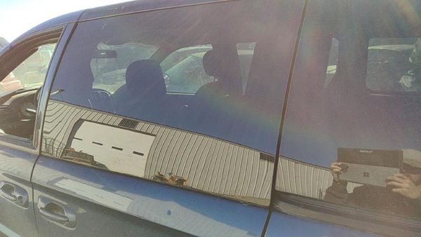 2001-2007 Dodge Caravan Driver Left Rear Side Window Door Glass Oem Back — photo 2