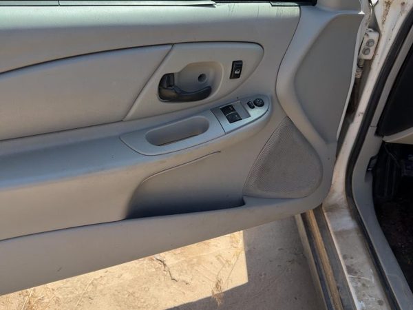 06-07 Monte Carlo Driver Left Front Door Trim Panel With Master Switch Gray 832 — photo 7