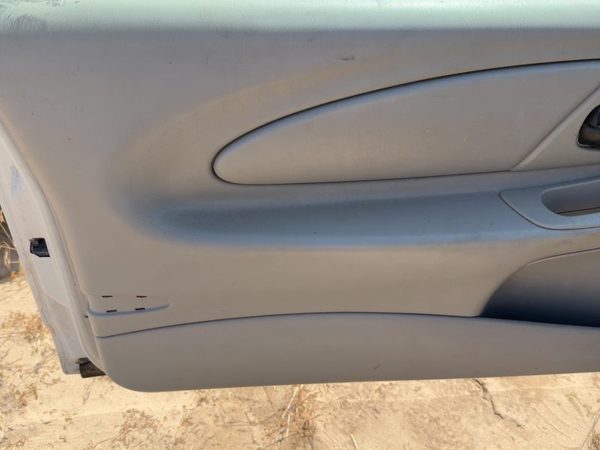 06-07 Monte Carlo Driver Left Front Door Trim Panel With Master Switch Gray 832 — photo 9