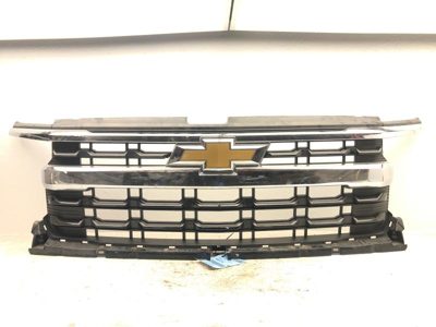 2022 Silv15 Grille New Style Center Lt W/o Surround View OEM 84692658