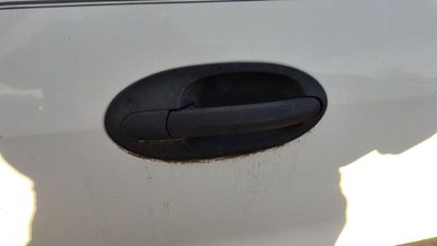 2007 Ford Freestar Outside Door Handle LH