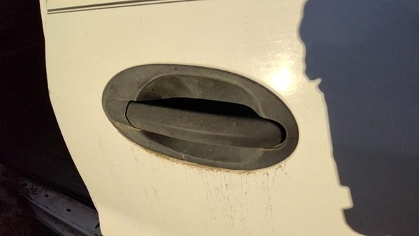 2007 Ford Freestar Outside Door Handle LH — photo 3
