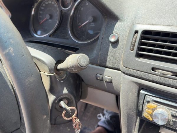 2005-2007 Chevy Cobalt Steering Column Assembly Oem Manual Floor Shift Gray 14B — photo 1