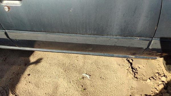 1984-1986 Toyota Camry Passenger Right Front Moulding From Door Oem Trim Strip — photo 5
