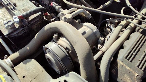 1993-1997 Jeep Grand Cherokee Ac Compressor Air Conditioner Pump Assembly 4.0L — photo 3