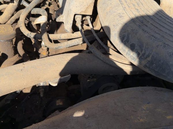 1998 Lincoln Navigator Alternator 5.4L — photo 2