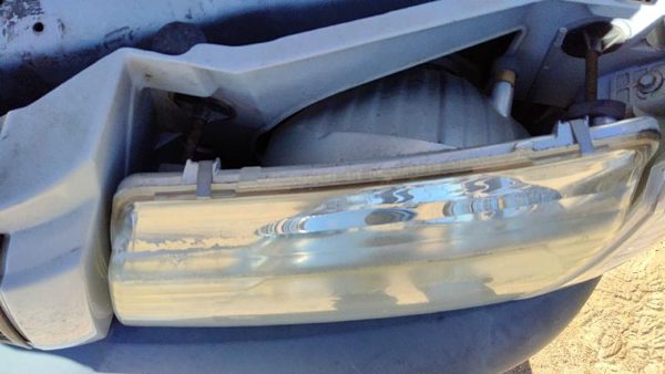 2005 Ford Explorer Headlamp Assembly LH — photo 5