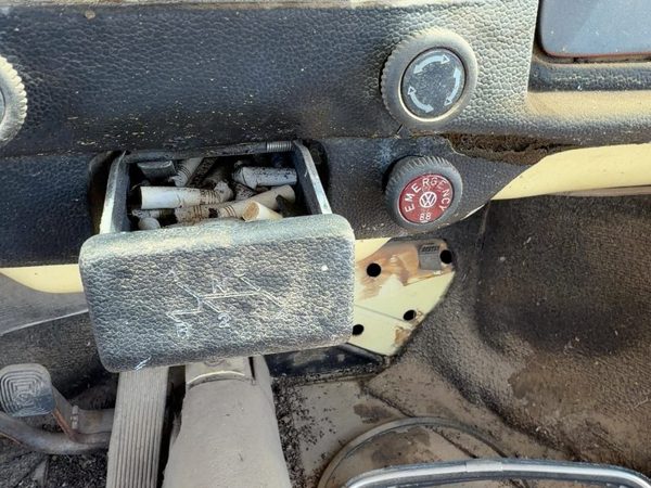 1971-1977 Vw Super Beetle Ash Tray Assembly Oem Slide Out Dash — photo 1