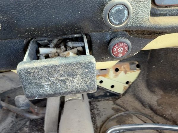 1971-1977 Vw Super Beetle Ash Tray Assembly Oem Slide Out Dash — photo 3