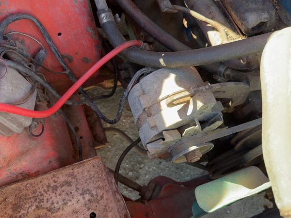 1970-1977 Ford Maverick Alternator 3.3L 40 Amp D7Az10346C — photo 3