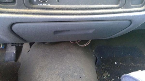 1994 Chevrolet Caprice Dash Panel Blue — photo 6