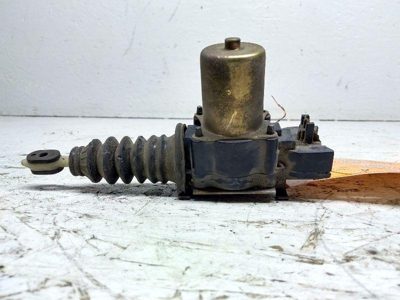 1990 Chevy Suburban Power Lock Actuator Door Latch Solenoid Oem
