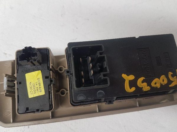 2009-2019 Ford Van E350 Driver Front Door Switch Left Power Window Master — photo 6