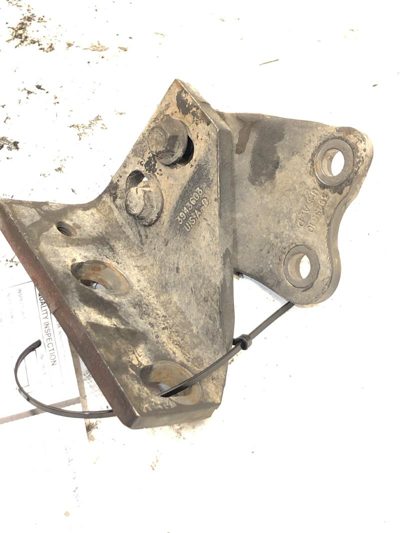 2003 Freightliner 5.9L Cummins Air Compressor Support Brackets Oem# 3945510