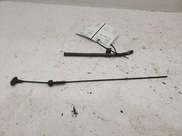 1992 Geo Metro 1.0L Engine Oil DIPSTICK with Tube OEM — photo 5