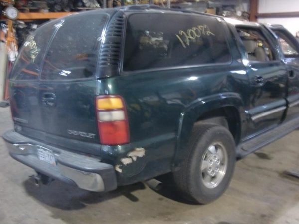 2000 Suburban 1500 Misc. Engine Part 399.GM8J00 — photo 4