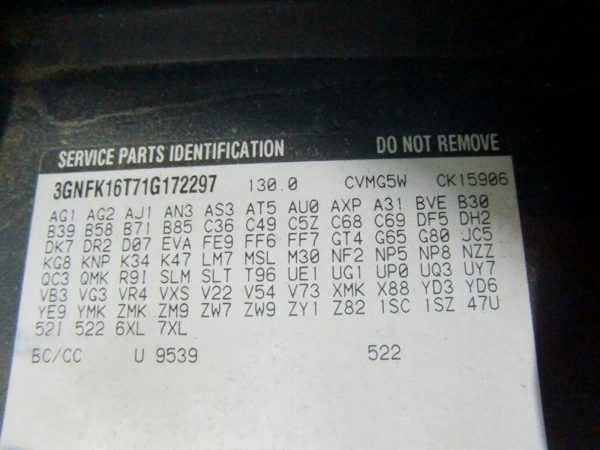 2000 Suburban 1500 Misc. Engine Part 399.GM8J00 — photo 9