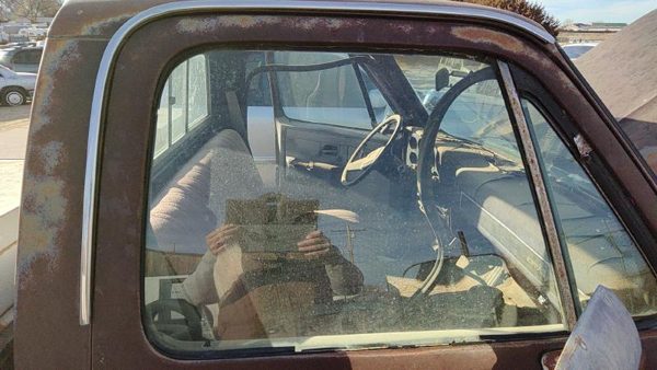 1981-1991 Gmc Sierra C3500 Passenger Right Front Side Window Door Glass Oem — photo 3