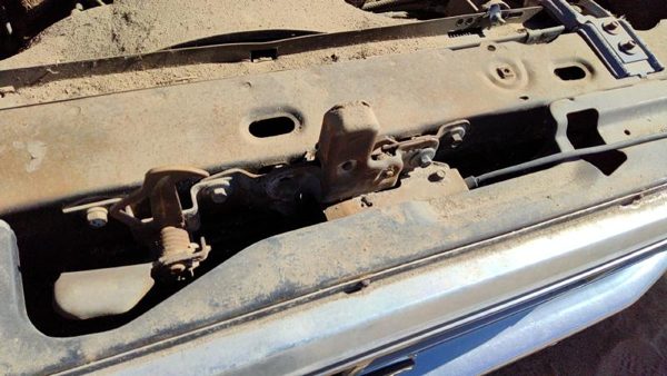1980-1982 Ford F150 Hood Latch Assembly With Bracket Oem E0tz16138a — photo 4