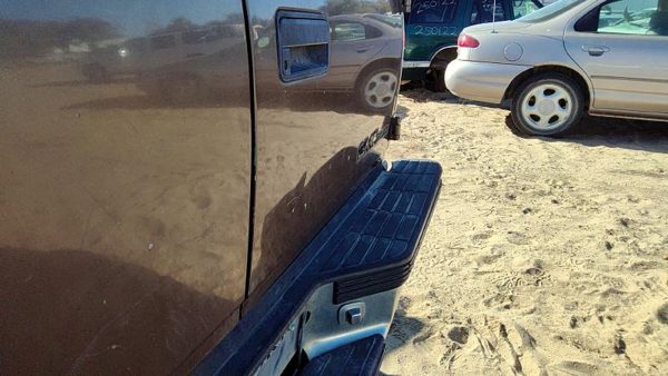 1994 Suburban 1500 Back Door Shell RH — photo 4